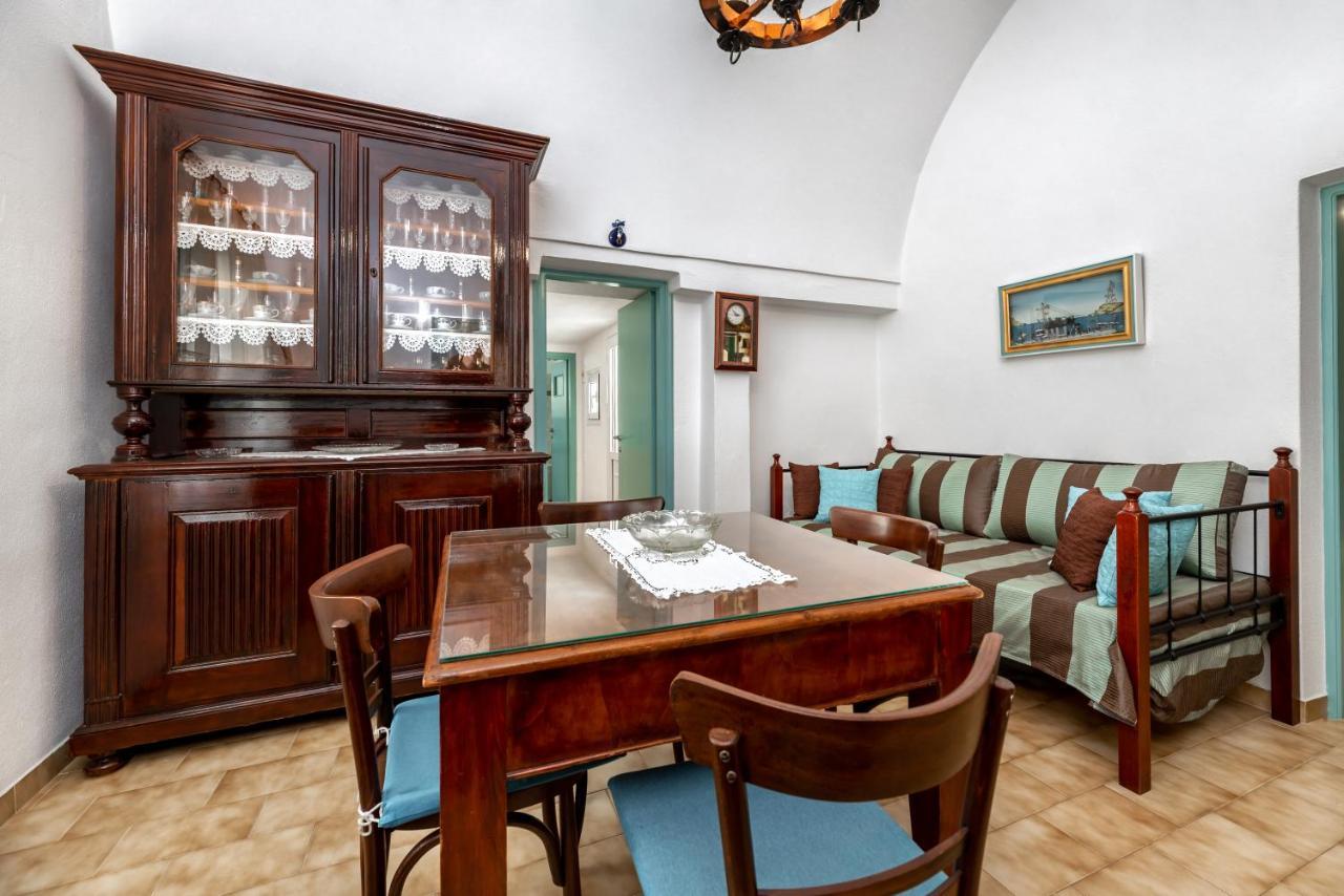 Authentic Santorinian Home Experience Firá Buitenkant foto