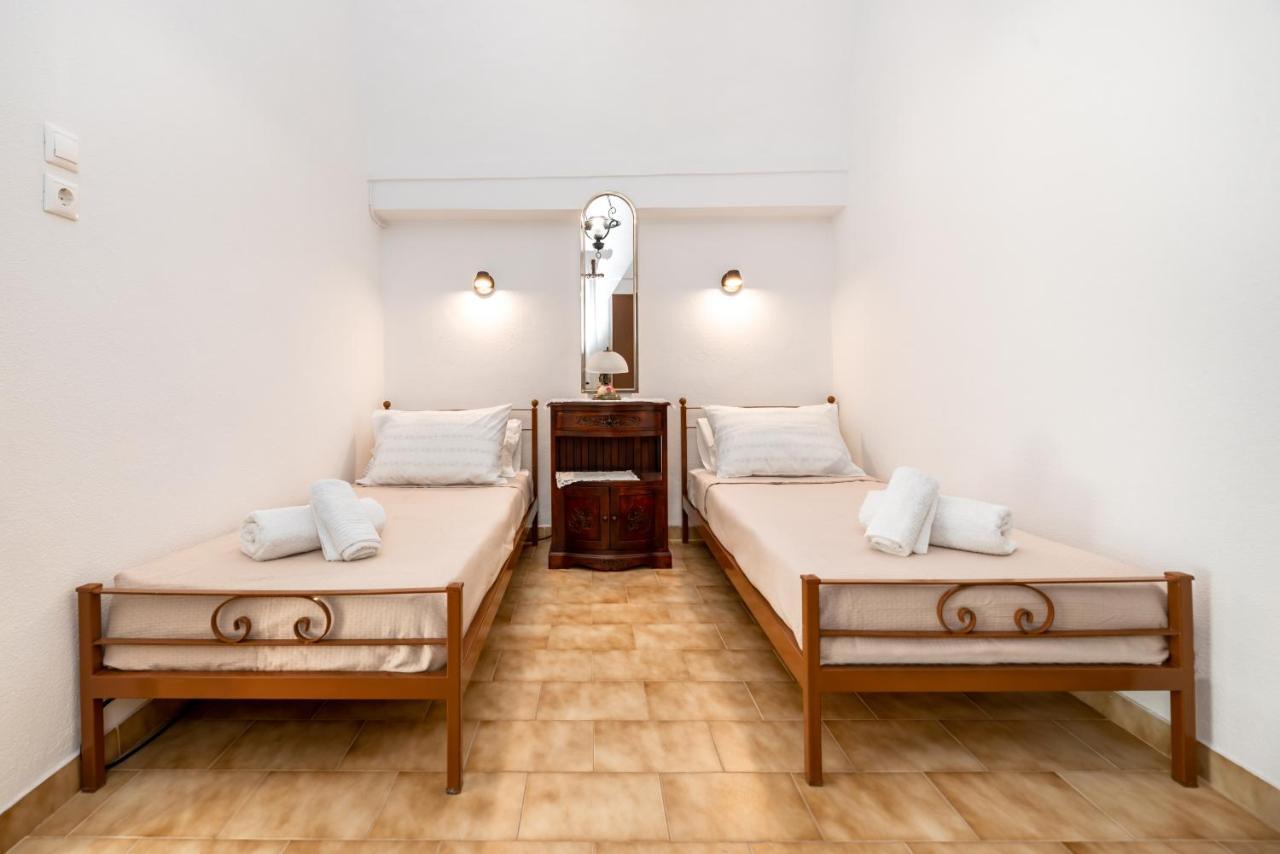 Authentic Santorinian Home Experience Firá Buitenkant foto